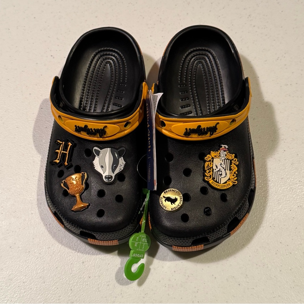 Kids' Harry Potter Hufflepuff Classic Clog. Size J2